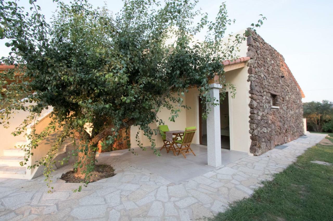 Su Suberju Hotel San Teodoro  Luaran gambar