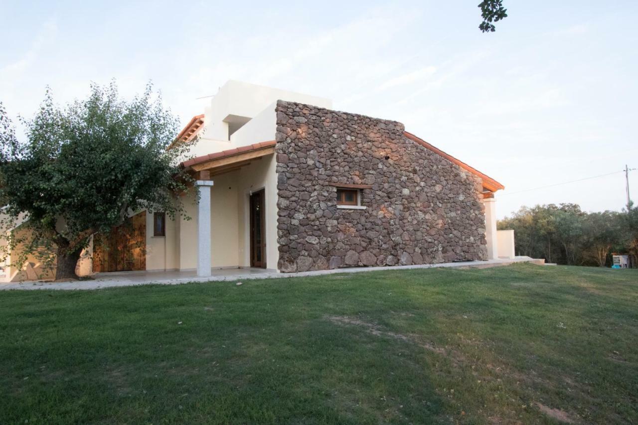 Su Suberju Hotel San Teodoro  Luaran gambar